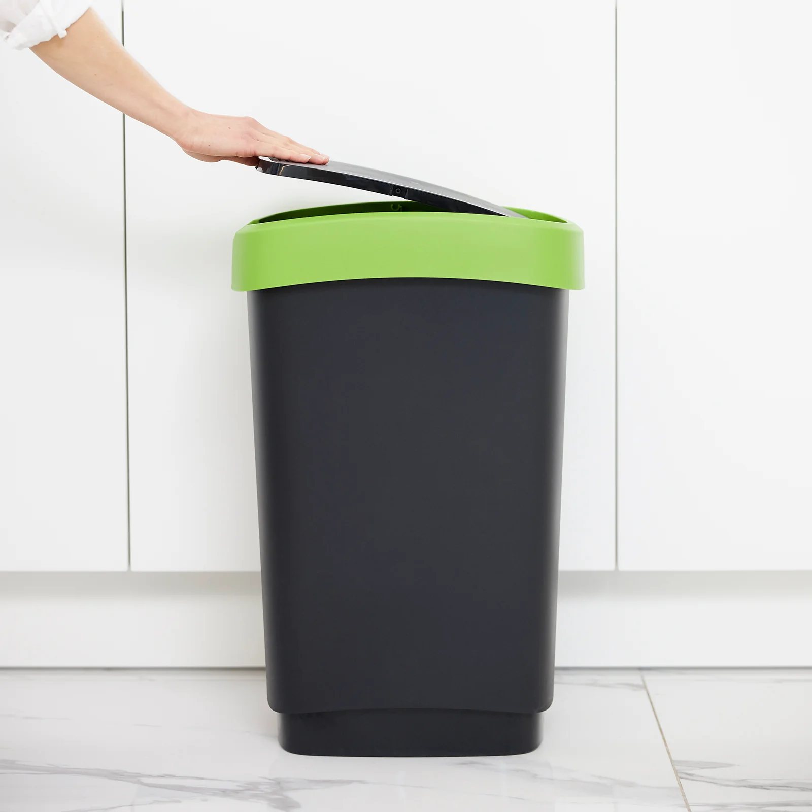 Kosz na śmieci z uchylną pokrywą 50 L TWIST - Image 6